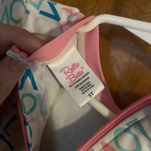 Ruffle Butts Size 3t Long Sleeve Rash Guard Swimsuit One Piece - Picture 5 of 5